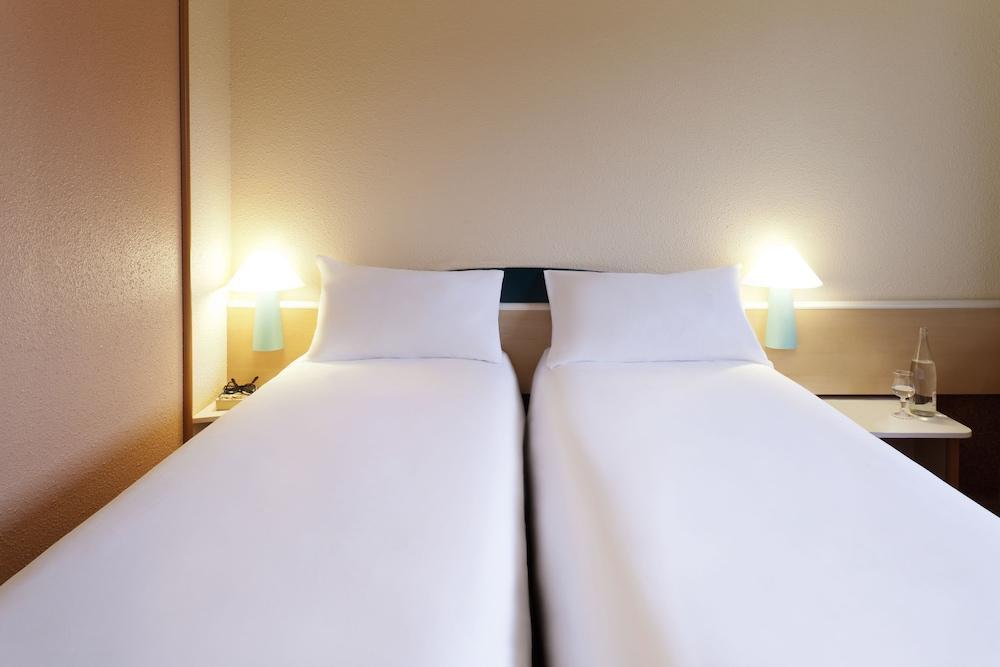 Ibis Tours Sud Hotel Chambray-les-Tours Exterior photo
